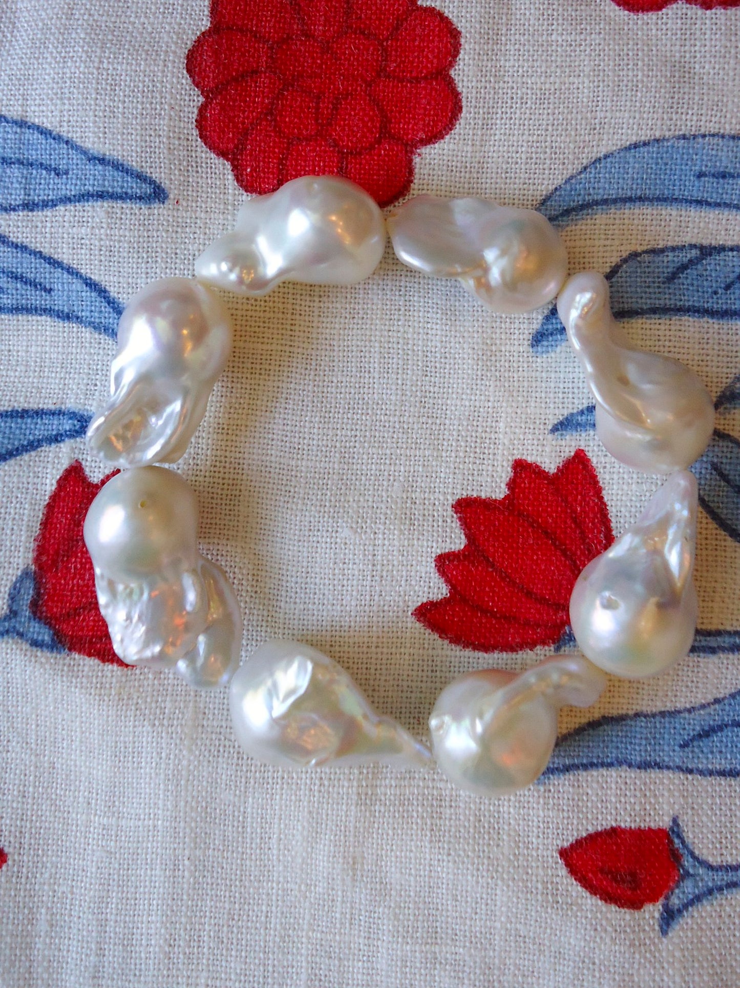 Large Baroque Pearl Bracelet