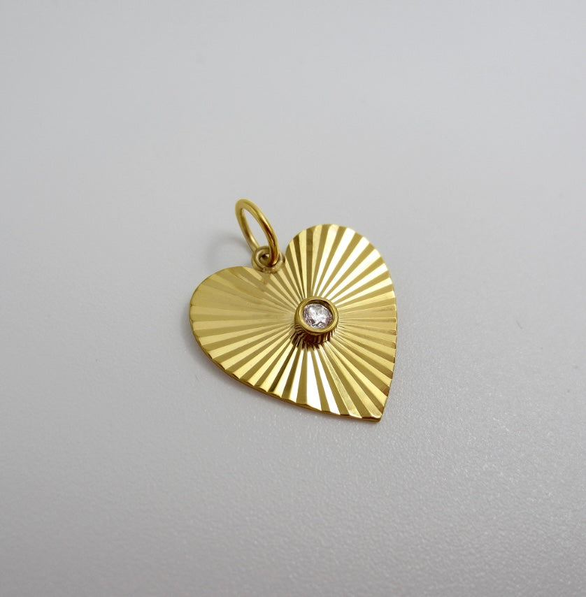 14k Gold Heart Pendant